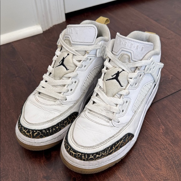 Jordan Spizike Low White Metallic Gold Shoes Sneakers sz 6.5 Youth Brooklyn 40a - Picture 5 of 16